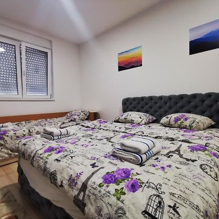 Cozy Corner Apartments - Free Parking & Wi-Fi Cuprija Bagian luar foto