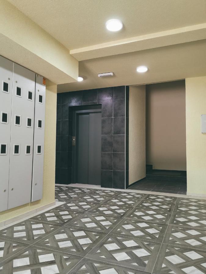 Cozy Corner Apartments - Free Parking & Wi-Fi Cuprija Bagian luar foto