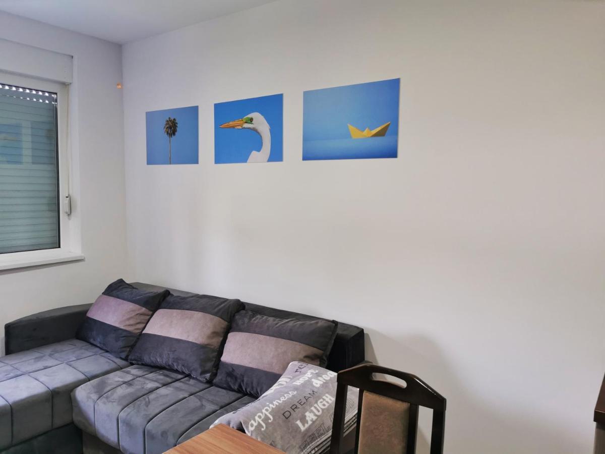Cozy Corner Apartments - Free Parking & Wi-Fi Cuprija Bagian luar foto